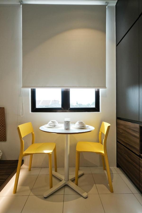 อิมเปริโอ โพรเฟสชันแนล สวีท บาย อิมเปริโอ Aparthotel อลอร์สตาร์ ภายนอก รูปภาพ