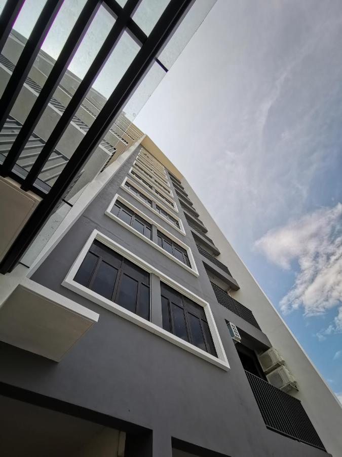 อิมเปริโอ โพรเฟสชันแนล สวีท บาย อิมเปริโอ Aparthotel อลอร์สตาร์ ภายนอก รูปภาพ